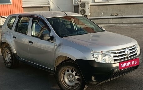 Renault Duster I рестайлинг, 2012 год, 800 000 рублей, 3 фотография