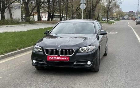 BMW 5 серия, 2016 год, 2 600 000 рублей, 15 фотография