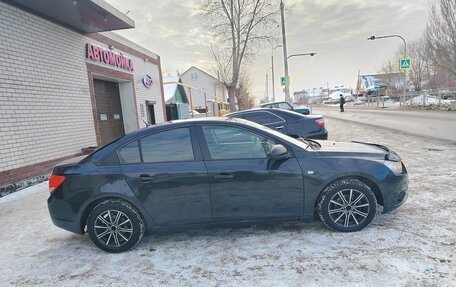 Chevrolet Cruze II, 2011 год, 750 000 рублей, 4 фотография