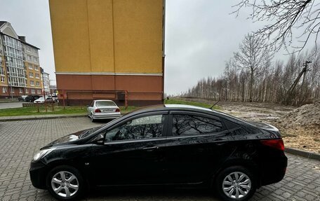 Hyundai Solaris II рестайлинг, 2012 год, 599 000 рублей, 1 фотография