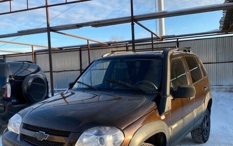 Chevrolet Niva I рестайлинг, 2011 год, 650 000 рублей, 1 фотография