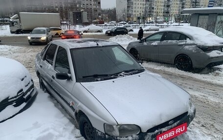 Ford Escort V, 1997 год, 89 000 рублей, 1 фотография