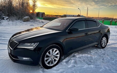 Skoda Superb III рестайлинг, 2017 год, 2 350 000 рублей, 2 фотография