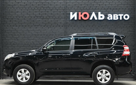 Toyota Land Cruiser Prado 150 рестайлинг 2, 2014 год, 3 995 000 рублей, 10 фотография