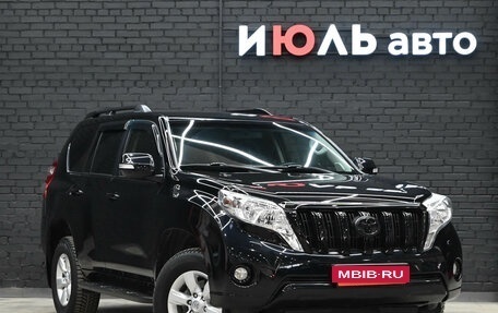 Toyota Land Cruiser Prado 150 рестайлинг 2, 2014 год, 3 995 000 рублей, 4 фотография