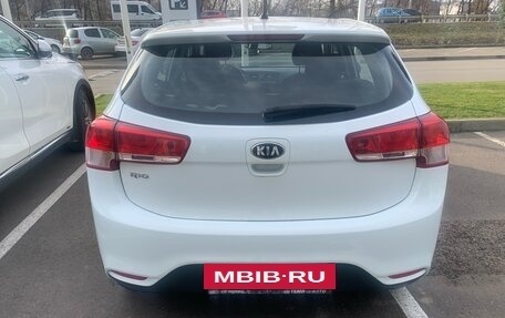 KIA Rio III рестайлинг, 2015 год, 1 350 000 рублей, 3 фотография