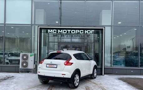 Nissan Juke II, 2011 год, 1 095 000 рублей, 2 фотография