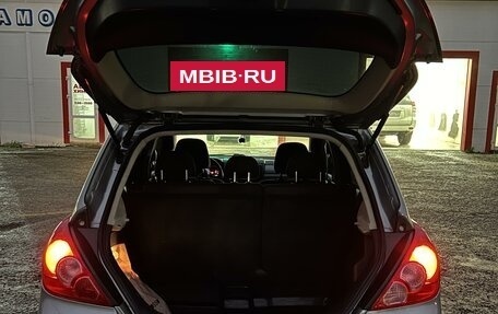 Nissan Tiida, 2011 год, 990 000 рублей, 11 фотография