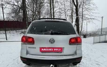 Volkswagen Touareg III, 2004 год, 835 000 рублей, 6 фотография