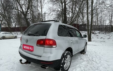 Volkswagen Touareg III, 2004 год, 835 000 рублей, 5 фотография