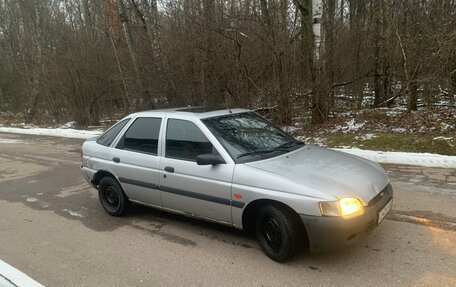 Ford Escort V, 1997 год, 89 000 рублей, 3 фотография