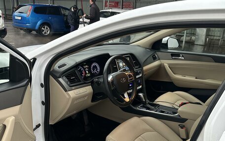 Hyundai Sonata VII, 2019 год, 1 800 000 рублей, 13 фотография