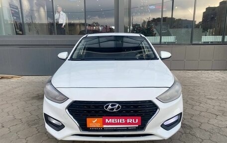 Hyundai Solaris II рестайлинг, 2017 год, 1 100 000 рублей, 8 фотография