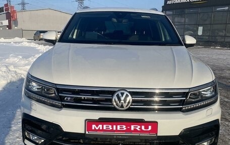 Volkswagen Tiguan II, 2017 год, 2 370 000 рублей, 1 фотография