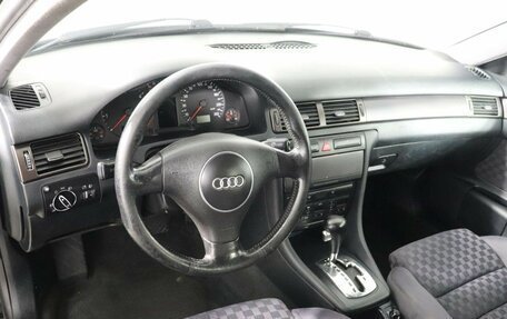 Audi A6, 2000 год, 448 000 рублей, 14 фотография