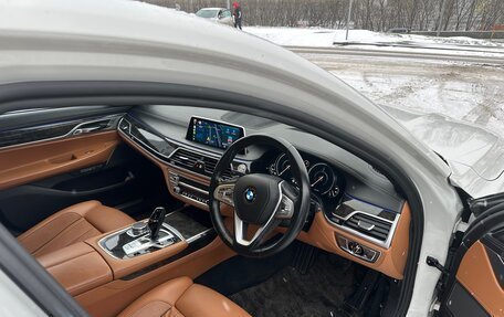 BMW 7 серия, 2016 год, 3 650 000 рублей, 8 фотография