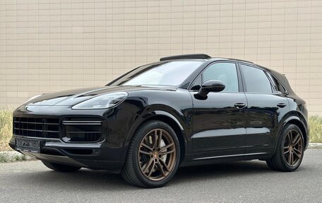 Porsche Cayenne III, 2018 год, 8 700 000 рублей, 2 фотография