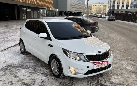 KIA Rio III рестайлинг, 2014 год, 800 000 рублей, 3 фотография