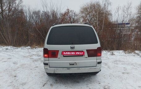 SEAT Alhambra II рестайлинг, 2000 год, 320 000 рублей, 11 фотография