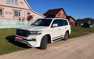 Toyota Land Cruiser 200, 2017 год, 7 750 000 рублей, 1 фотография