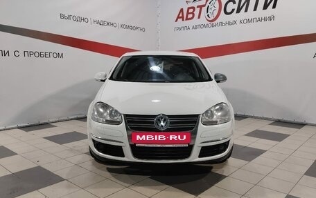 Volkswagen Jetta VI, 2010 год, 697 000 рублей, 2 фотография