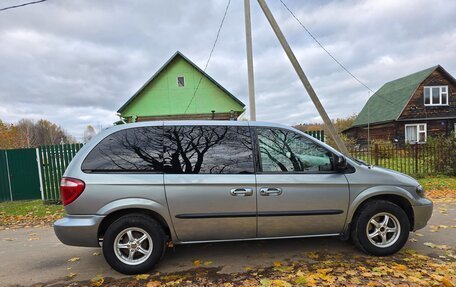 Chrysler Voyager IV, 2003 год, 1 000 000 рублей, 10 фотография