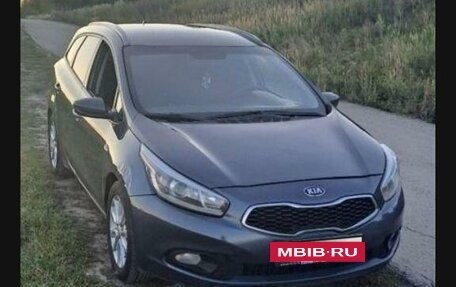 KIA cee'd III, 2013 год, 850 000 рублей, 2 фотография