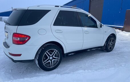 Mercedes-Benz M-Класс, 2011 год, 2 000 000 рублей, 5 фотография