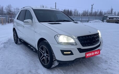 Mercedes-Benz M-Класс, 2011 год, 2 000 000 рублей, 3 фотография