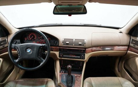 BMW 5 серия, 1996 год, 590 000 рублей, 10 фотография