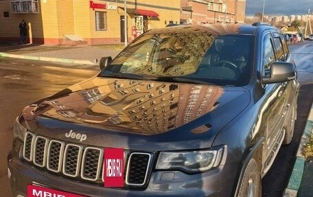 Jeep Grand Cherokee, 2018 год, 4 100 000 рублей, 26 фотография