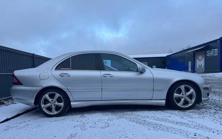 Mercedes-Benz C-Класс, 2004 год, 630 000 рублей, 5 фотография