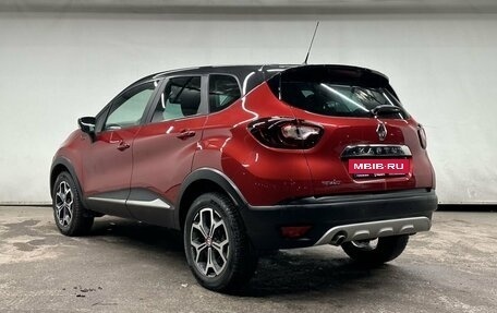 Renault Kaptur I рестайлинг, 2018 год, 1 560 000 рублей, 6 фотография