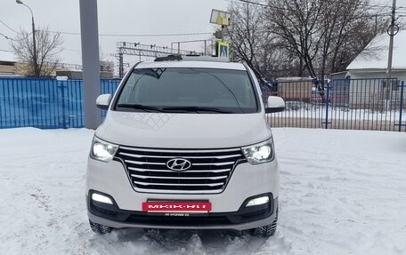 Hyundai Grand Starex Grand Starex I рестайлинг 2, 2020 год, 4 750 000 рублей, 4 фотография