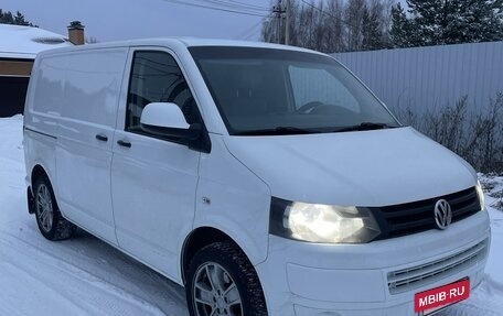 Volkswagen Transporter T5 рестайлинг, 2012 год, 1 450 000 рублей, 2 фотография