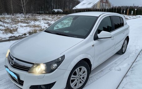 Opel Astra H, 2011 год, 700 000 рублей, 4 фотография