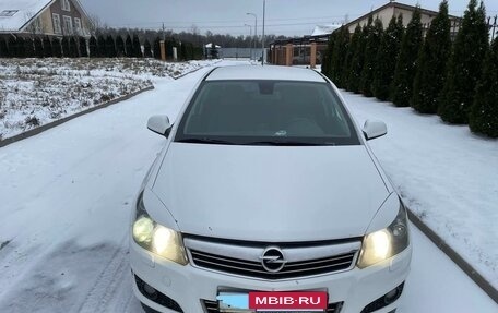 Opel Astra H, 2011 год, 700 000 рублей, 3 фотография