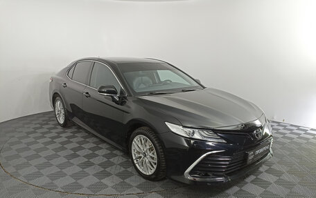 Toyota Camry, 2021 год, 3 550 000 рублей, 7 фотография