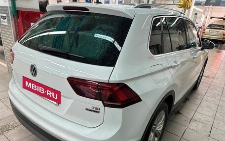 Volkswagen Tiguan II, 2017 год, 2 467 600 рублей, 15 фотография