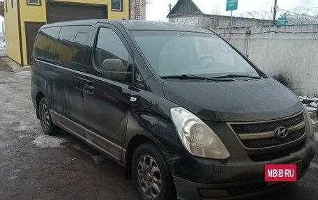 Hyundai H-1 II рестайлинг, 2011 год, 1 570 000 рублей, 5 фотография