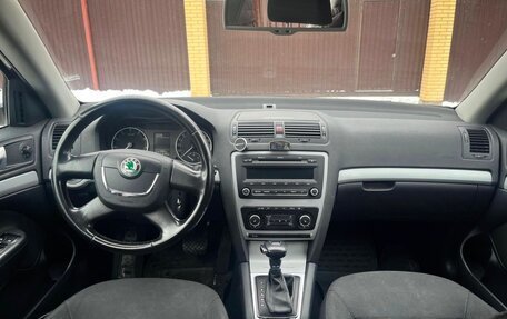 Skoda Octavia, 2011 год, 840 000 рублей, 6 фотография