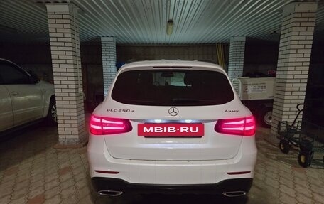 Mercedes-Benz GLC, 2016 год, 3 200 000 рублей, 3 фотография