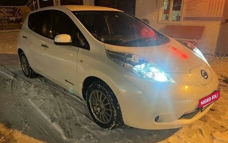 Nissan Leaf I, 2012 год, 1 230 000 рублей, 6 фотография