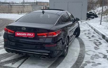 KIA Optima IV, 2018 год, 2 600 000 рублей, 5 фотография