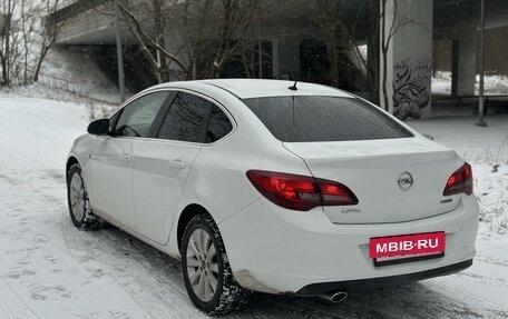 Opel Astra J, 2014 год, 1 490 000 рублей, 4 фотография