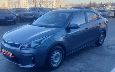 KIA Rio IV, 2018 год, 1 090 000 рублей, 3 фотография