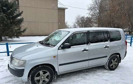 Toyota Probox I, 2006 год, 700 000 рублей, 3 фотография