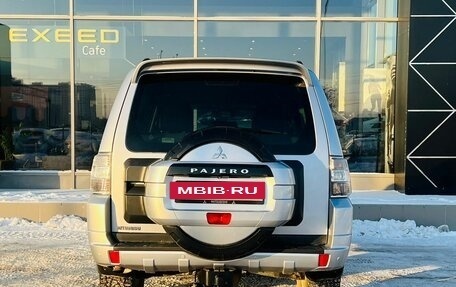 Mitsubishi Pajero IV, 2011 год, 2 450 000 рублей, 4 фотография