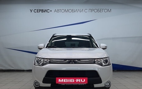 Mitsubishi Outlander III рестайлинг 3, 2013 год, 1 640 000 рублей, 6 фотография