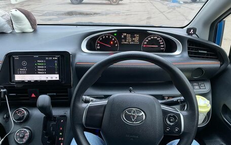 Toyota Sienta II, 2019 год, 1 740 000 рублей, 9 фотография